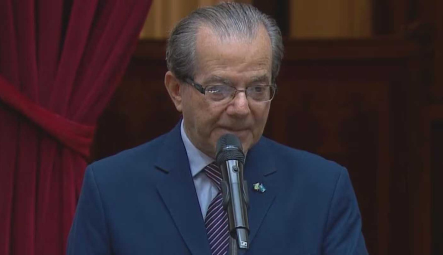 Quién es Gerardo Cipolini, el diputado que hizo comentarios desubicados sobre las legisladoras durante la jura