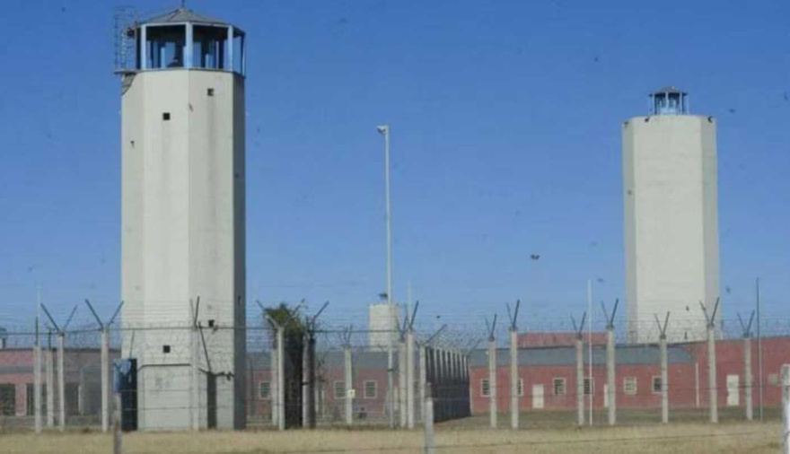 Juzgarán a 11 penitenciarios de Córdoba por la tortura y asesinato de un preso: lo habrían matado a golpes