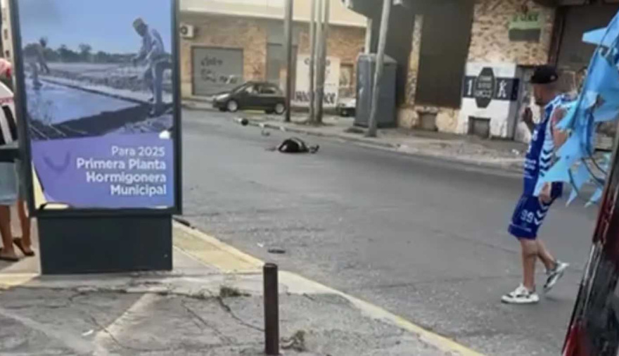 Un motociclista murió decapitado por una soga que los vecinos habían colocado en la calle durante un corso
