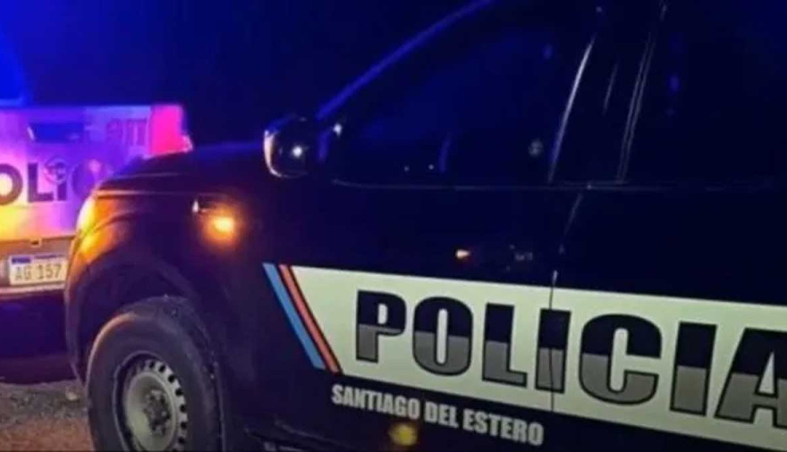 Santiago del Estero: desplazaron a un jefe policial por publicar fotos íntimas en WhatsApp