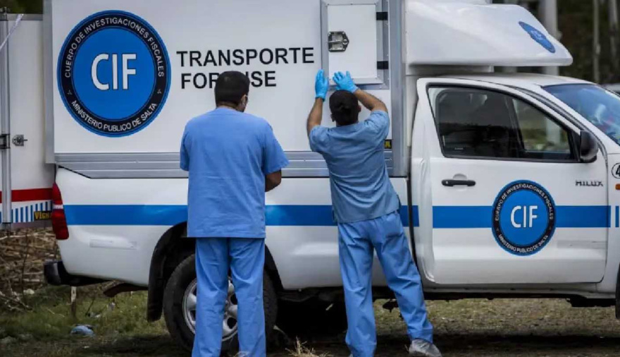 Investigan el asesinato de un hombre de 60 años en un barrio de Salta: hay 12 adultos y dos menores detenidos