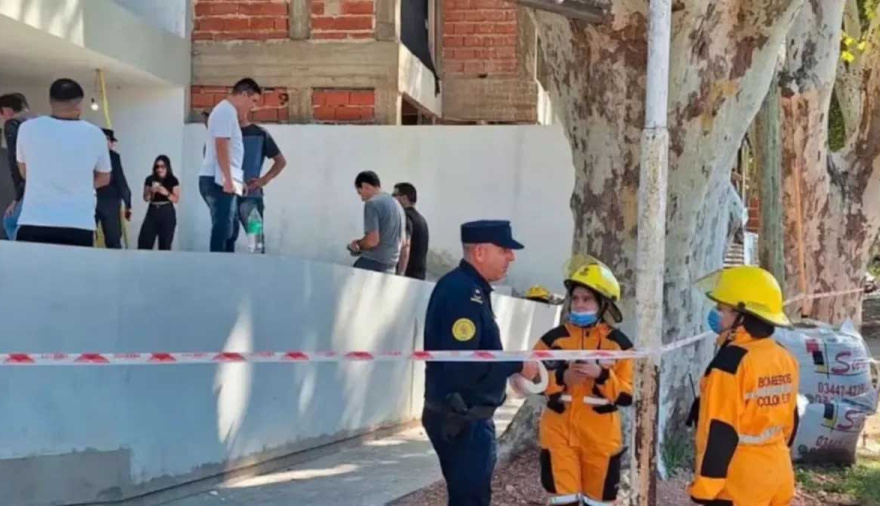 Macabro: el escalofriante hallazgo en una obra en construcción cuando demolieron una pared