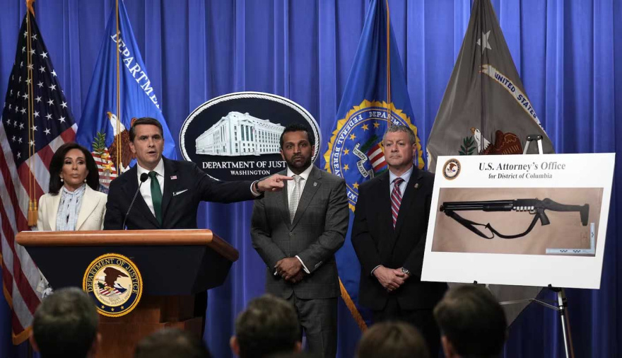 Se conocieron los cargos contra el sospechoso del ataque en la cena de Trump con periodistas