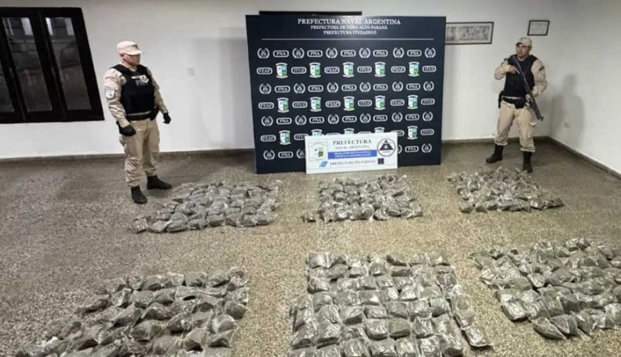 Llamado anónimo y persecución: cómo incautaron 91 kilos de marihuana en Corrientes