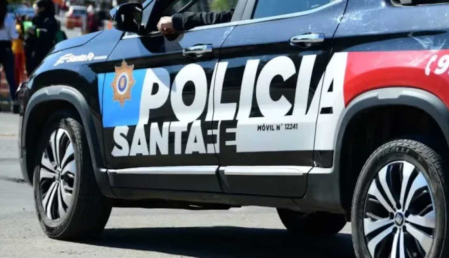 Escándalo en Santa Fe: detuvieron a dos policías acusados de robarle US$1500 a un automovilista durante un control