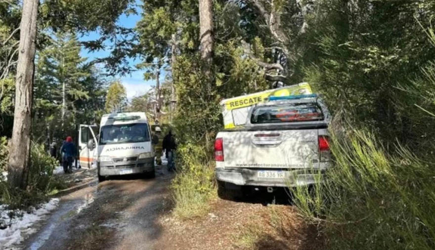 Tragedia en Bariloche: una nena de 3 años murió tras caer el auto de su familia al lago Nahuel Huapi