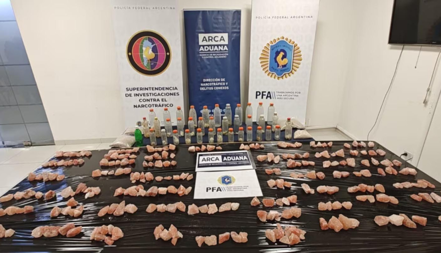 Secuestraron 52 kilos de MDMA en una camioneta que venía de Bélgica: hay tres detenidos