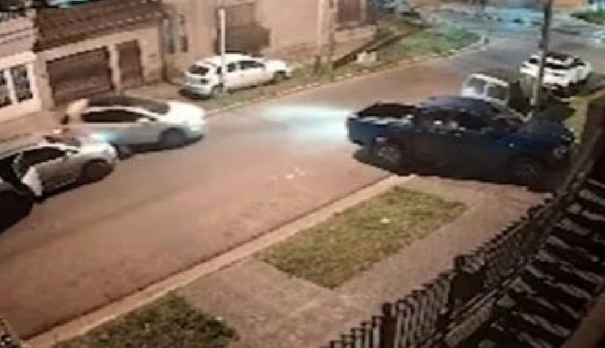 La Matanza: quiso escapar de un robo, arrolló a un ladrón con el auto y lo mató