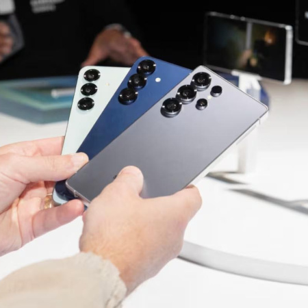 Baja de aranceles e impuestos internos a la importación de celulares, TVs y consolas de videojuegos