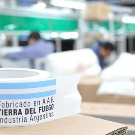 Fin del conflicto: las empresas de electrónica se comprometieron a no despedir trabajadores este año