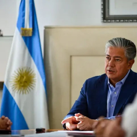 Rolando Figueroa inaugurará tres edificios escolares en un día en el interior neuquino
