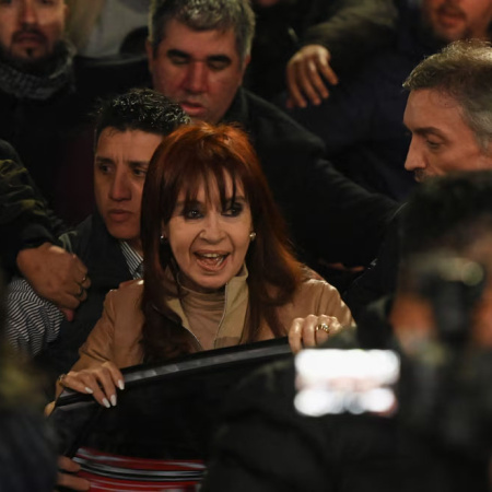 Una encuesta mostró que la mayoría apoya la condena a Cristina Kirchner