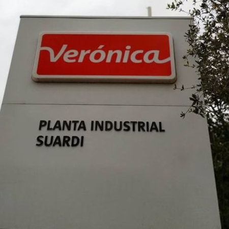 Una histórica empresa láctea paralizó su producción y no paga sueldos