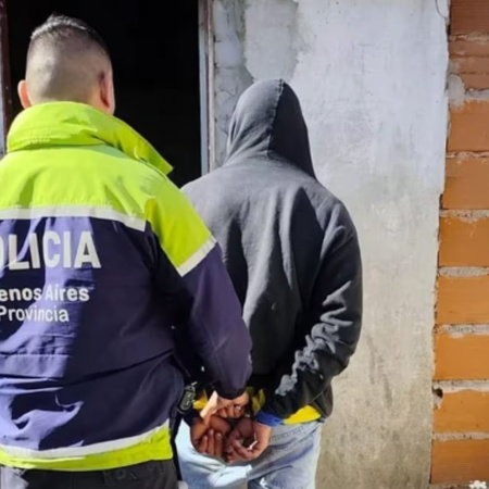 Tensión en Balcarce: un hombre secuestró y amenazó con un cuchillo a su expareja y a su hija de 6 años