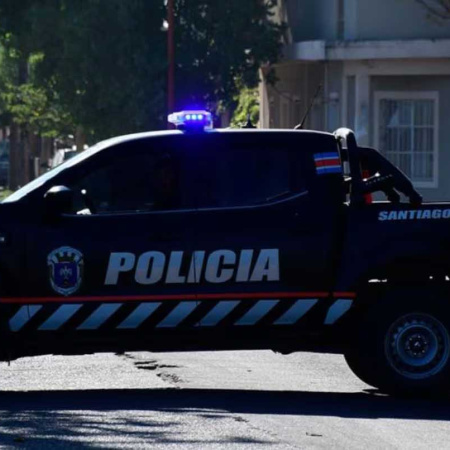 Femicidio en Santiago: asesinó a su expareja de 13 puñaladas delante de sus hijos y luego se quitó la vida
