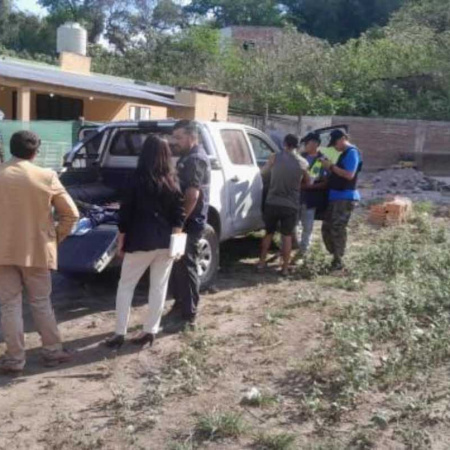 Condenaron a un expolicía de Tucumán que sacaba presos de la comisaría y los hacía trabajar como albañiles