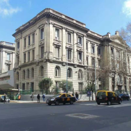 Causa por los medicamentos robados: una residente reconoció que sacaba propofol del Hospital Rivadavia