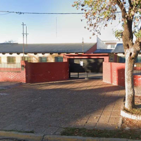 Tensión en otra escuela de Santa Fe: un nene de 11 años llevó un cuchillo de carnicero escondido en la mochila