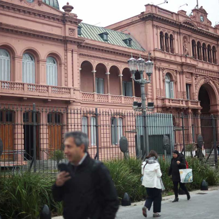 El Gobierno les prohibió a los periodistas acreditados el ingreso a la Casa Rosada