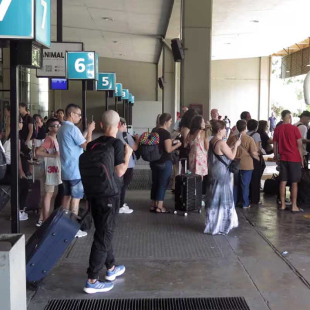 Pasajes gratis para personas con discapacidad: cómo reservarlos paso a paso tras los cambios del Gobierno