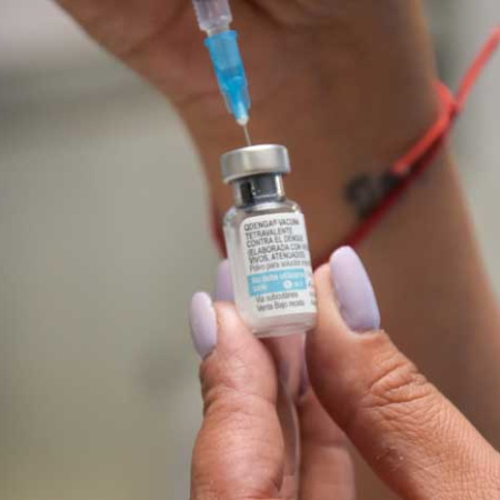 Salud advierte que es fundamental que los viajeros estén vacunados