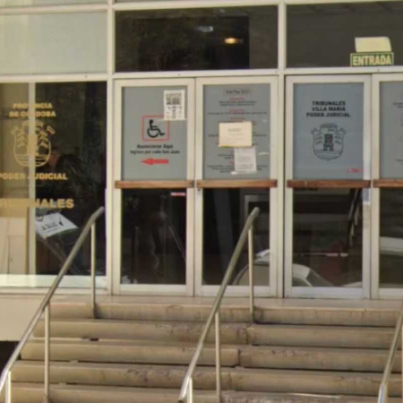 Un profesor de filosofía invitó a una alumna a su casa y abusó de ella: fue condenado a seis años de prisión