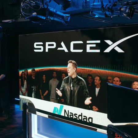 Elon Musk se convierte en el primer billonario del mundo
