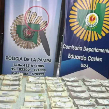 Encontró una mochila con $90 millones abandonada en la ruta, se la llevó y terminó detenido