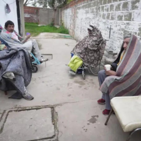 Hacinamiento, abandono y horror: descubrieron un geriátrico clandestino tras un incendio