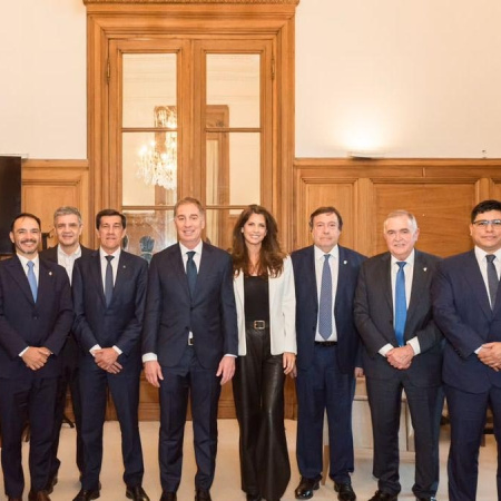 El Gobierno admite que está trabado en el Senado el proyecto para eliminar las PASO y negocia alternativas
