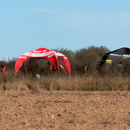 Encontraron un cuerpo decapitado y sin una mano en un descampado de Córdoba: intensificaron los rastrillajes